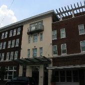 Alluvian Hotel