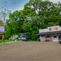 Ubon's Restaurant