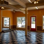 Empty Restaurant & Loft - Canton Square