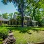 Woodland Hills Neighborhood - Jackson