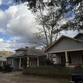 Natchez Bluff Neighborhood