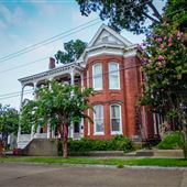 Baer House Inn