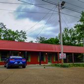 General, Feed Store