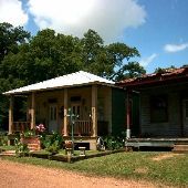 Shack cul-de-sac