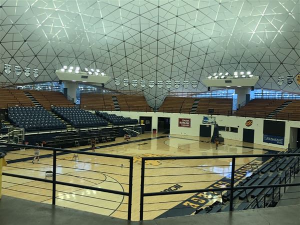 Mississippi College - Gym