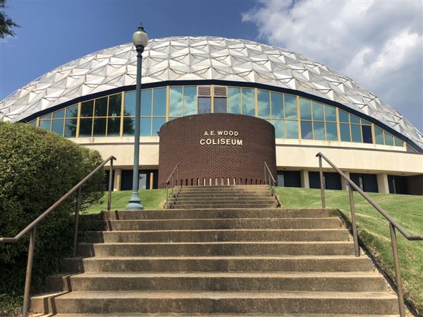 Mississippi College - Gym