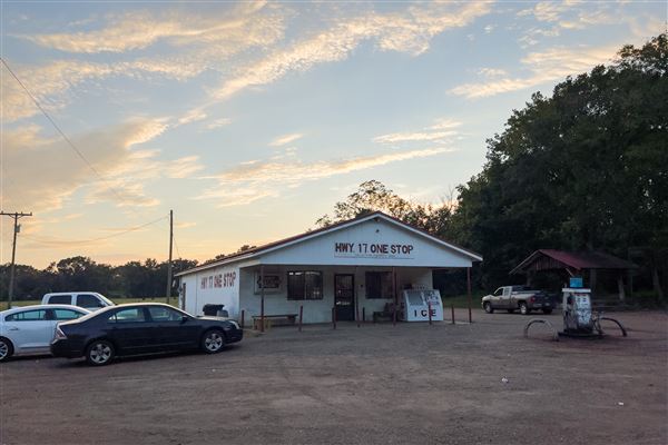 Hwy 17 One Stop Gas Station