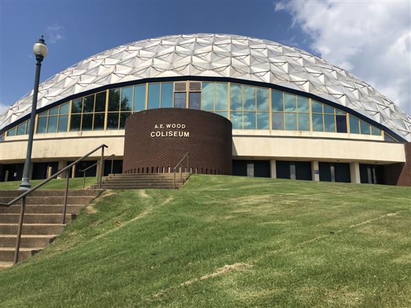 Mississippi College - Gym